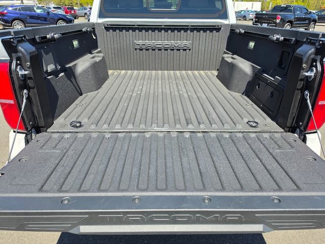 Used 2024 Toyota Tacoma TRD Sport w/ TRD Sport Upgrade Package AWD/4WD image 17