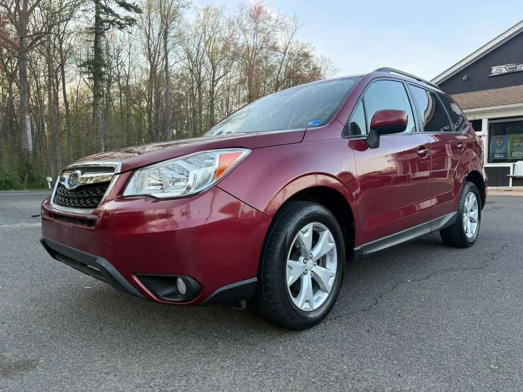 Used 2015 Subaru Forester 2.5i Premium AWD/4WD image 3