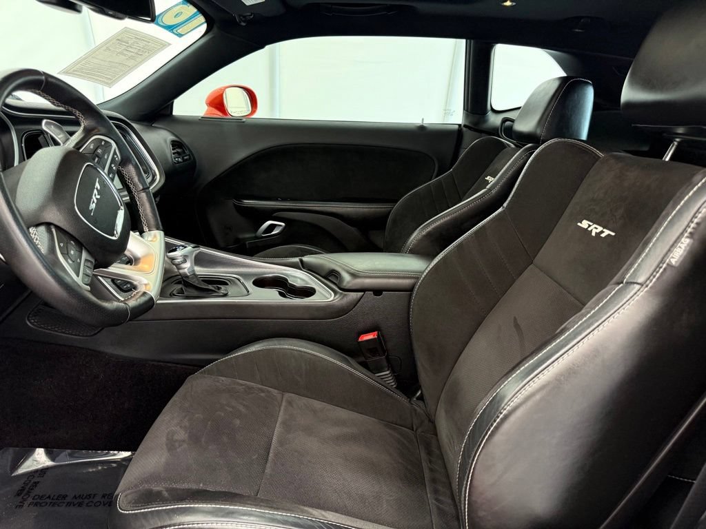 Used 2016 Dodge Challenger SRT w/ Technology Group RWD image 11