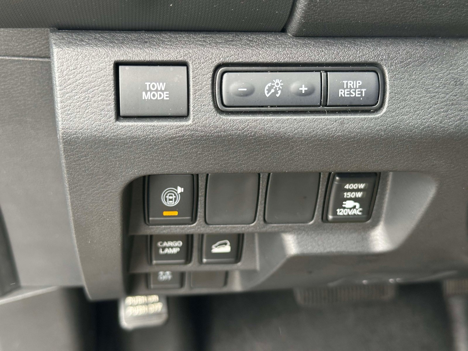 Used 2023 Nissan Frontier SV w/ SV Convenience Package AWD/4WD image 17
