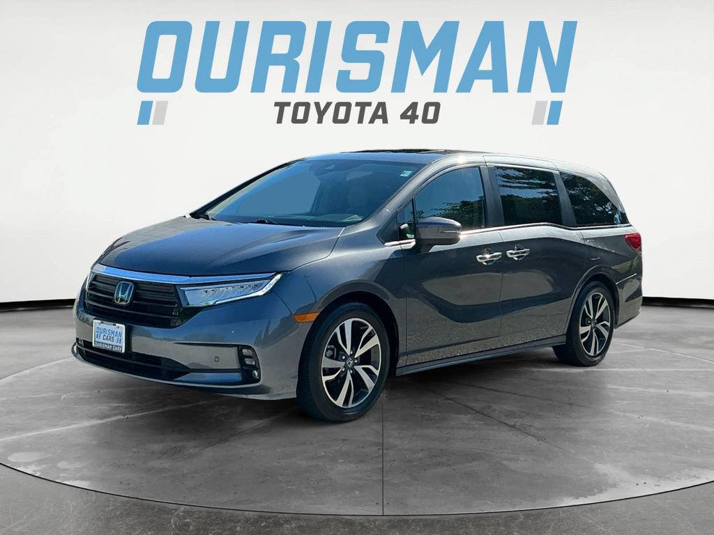 Used 2023 Honda Odyssey Touring image 3