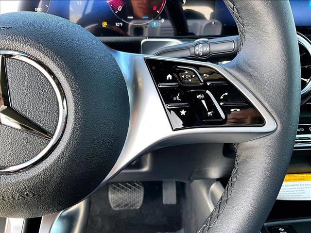 New 2026 Mercedes-Benz GLB 250 4MATIC image 21