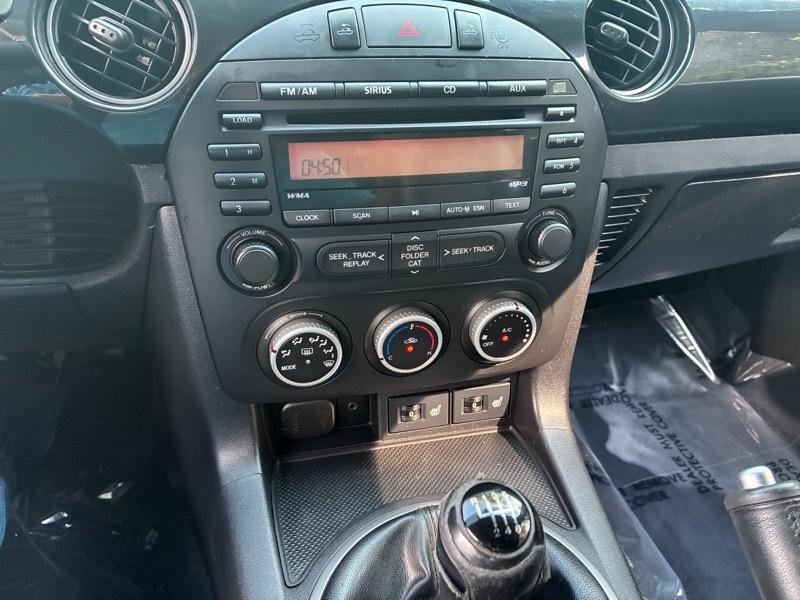 Used 2013 MAZDA MX-5 Miata Grand Touring RWD image 34