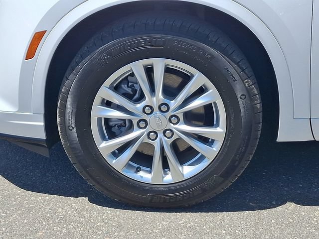 Certified 2025 Cadillac XT6 Luxury AWD/4WD image 6