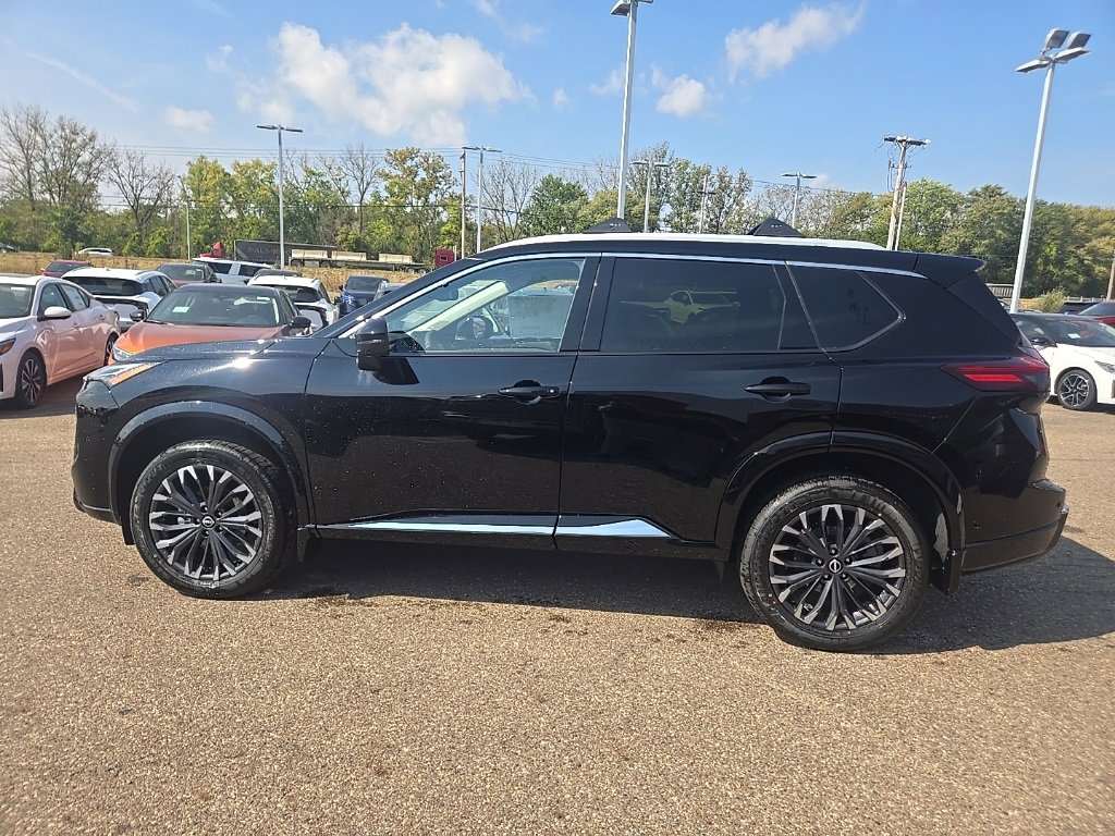 New 2026 Nissan Rogue Platinum w/ Platinum Premium Package image 4