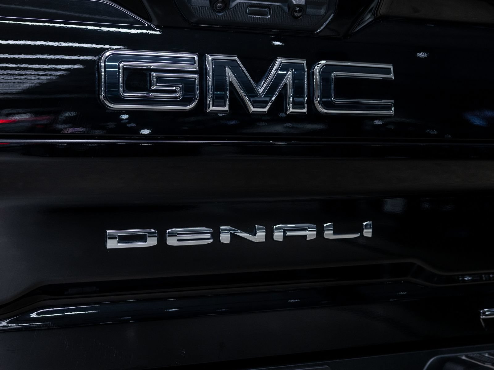 Used 2024 GMC Sierra 2500 Denali Ultimate w/ Max Trailering Package AWD/4WD image 21