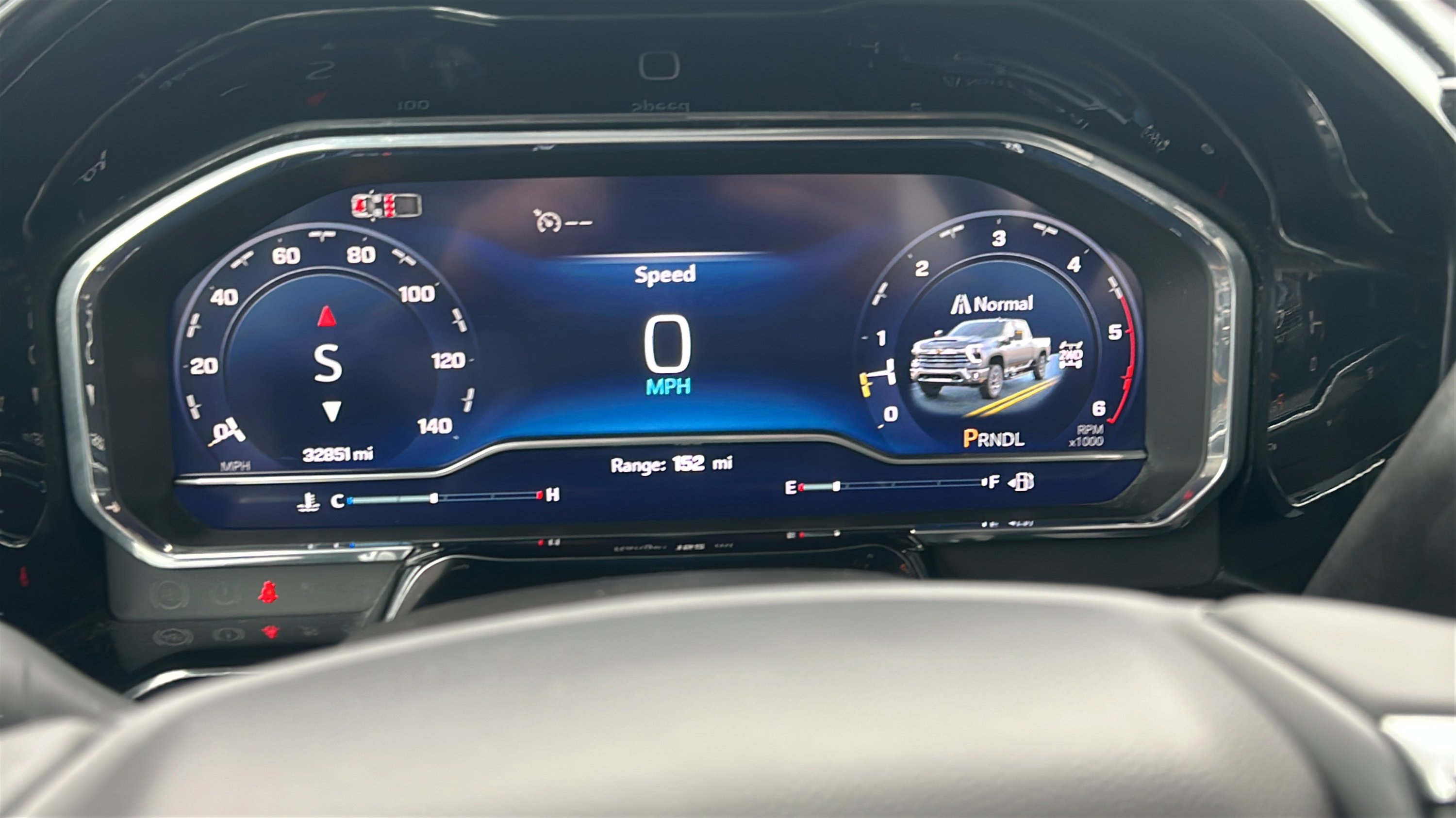 Used 2024 Chevrolet Silverado 2500 LT image 23