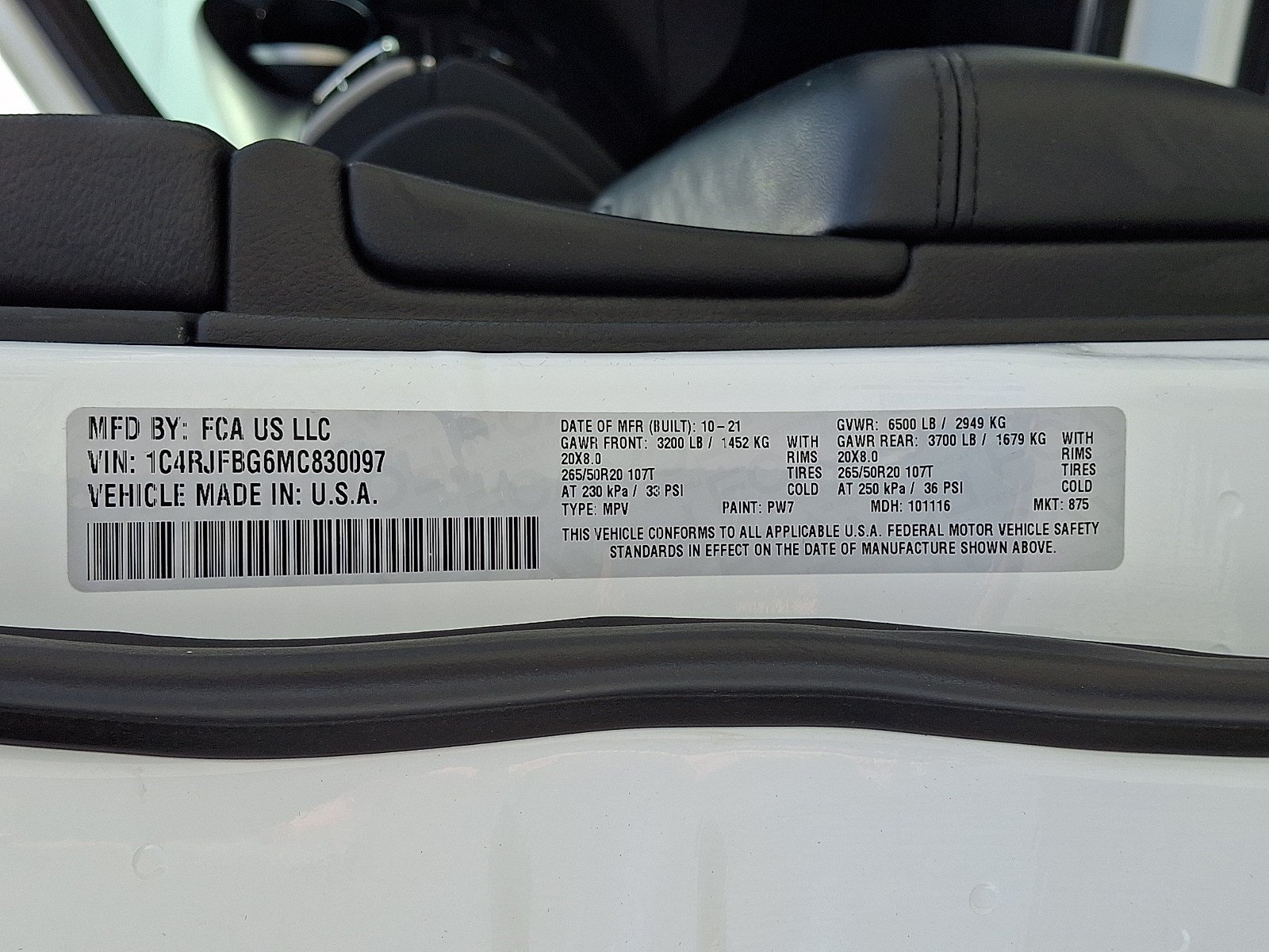 Used 2021 Jeep Grand Cherokee Limited w/ Premium Lighting Group AWD/4WD image 28