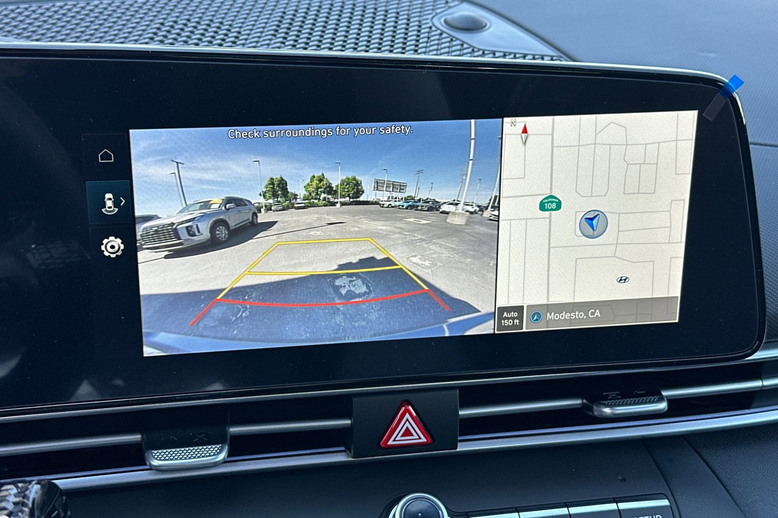 New 2026 Hyundai Elantra Limited FWD image 19
