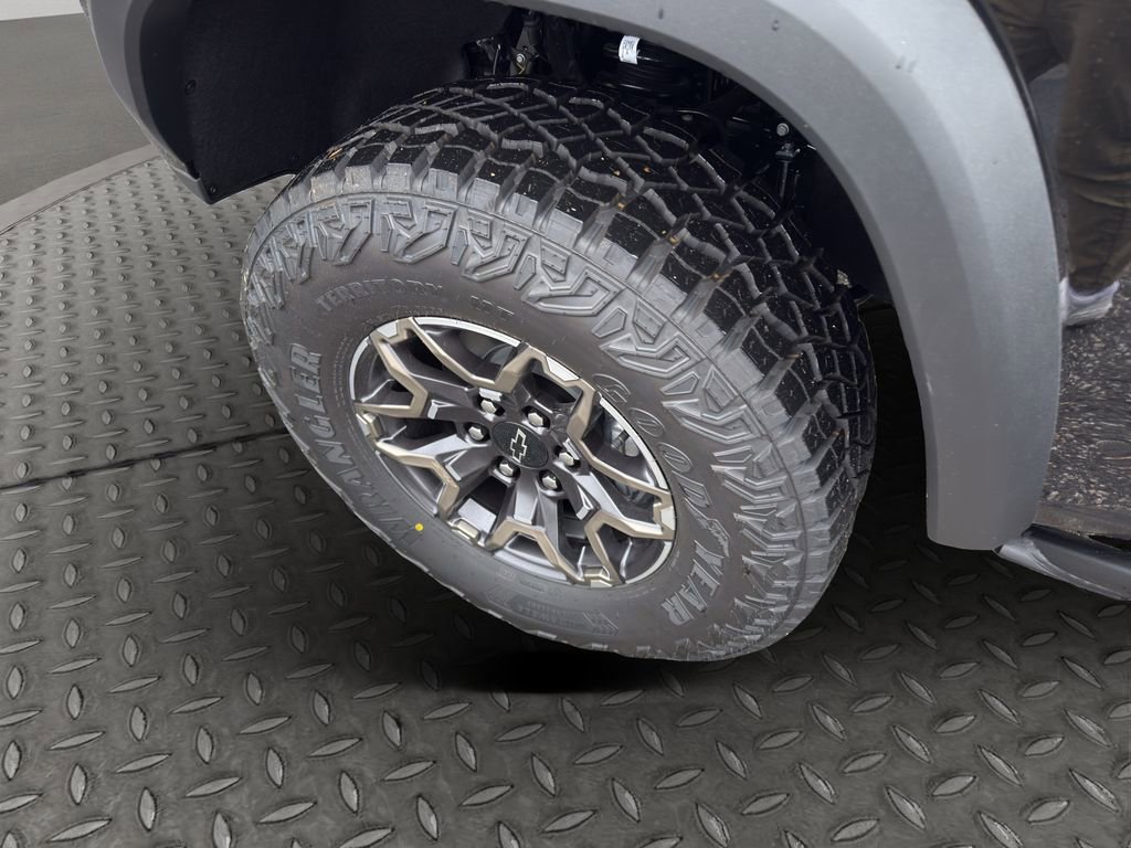 New 2026 Chevrolet Colorado ZR2 w/ Technology Package image 30