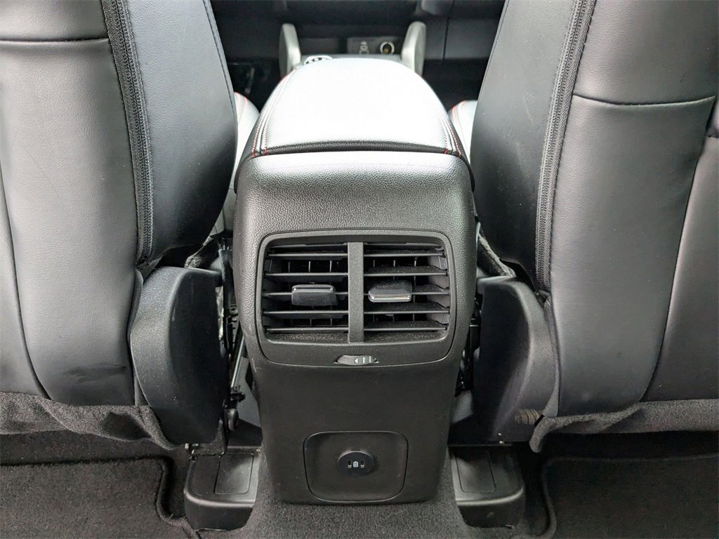 Used 2025 Ford Escape ST-Line image 29
