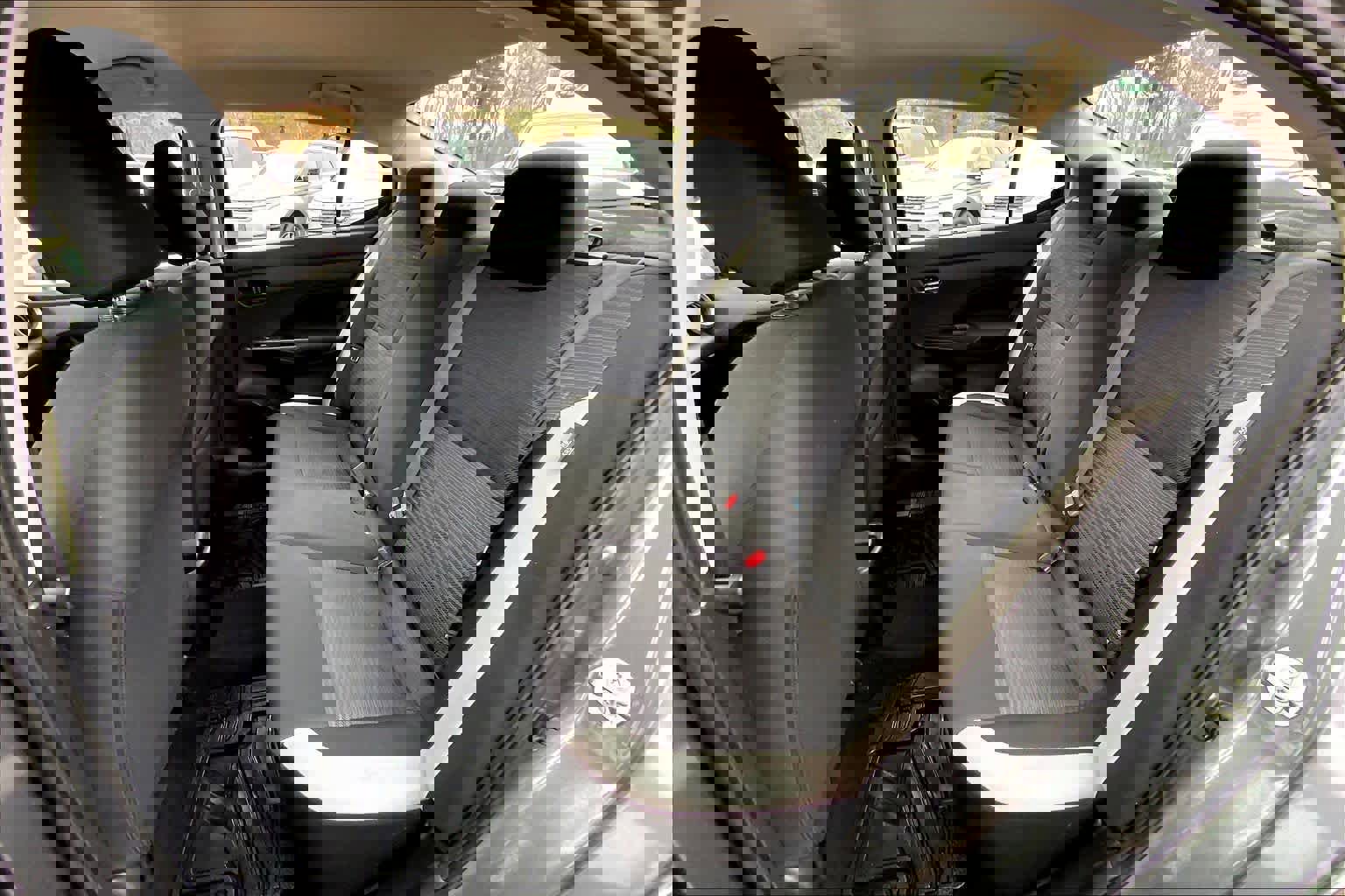 Used 2021 Nissan Versa SV image 19