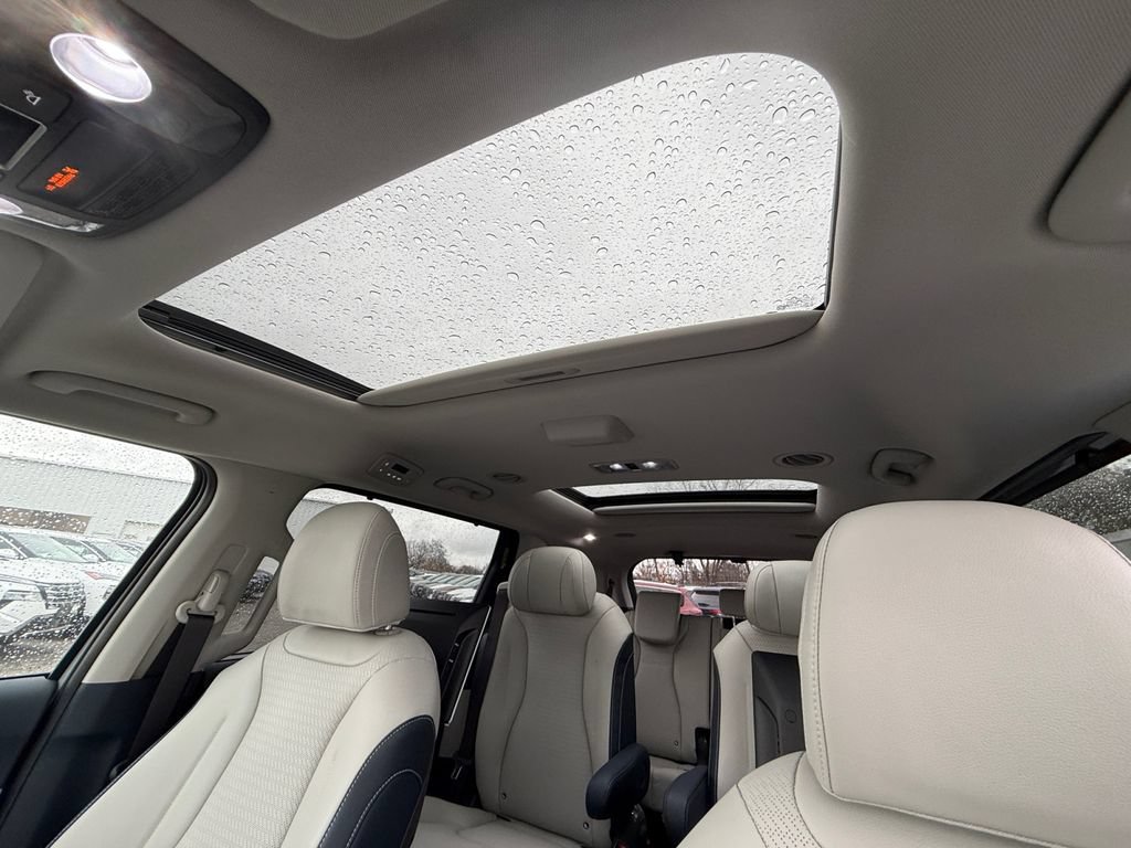 New 2026 Kia Carnival SX Prestige FWD image 29