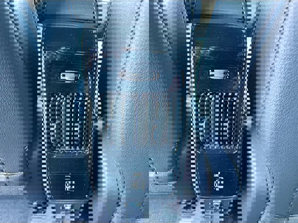 New 2026 Jeep Compass Latitude image 32