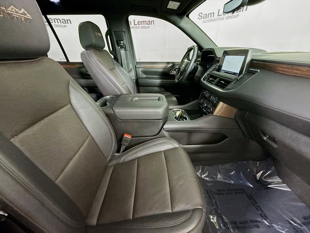 Used 2024 Chevrolet Tahoe High Country w/ Premium Package image 32