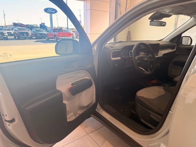 Used 2022 Ford Maverick XLT w/ Equipment Group 300A Standard AWD/4WD image 9