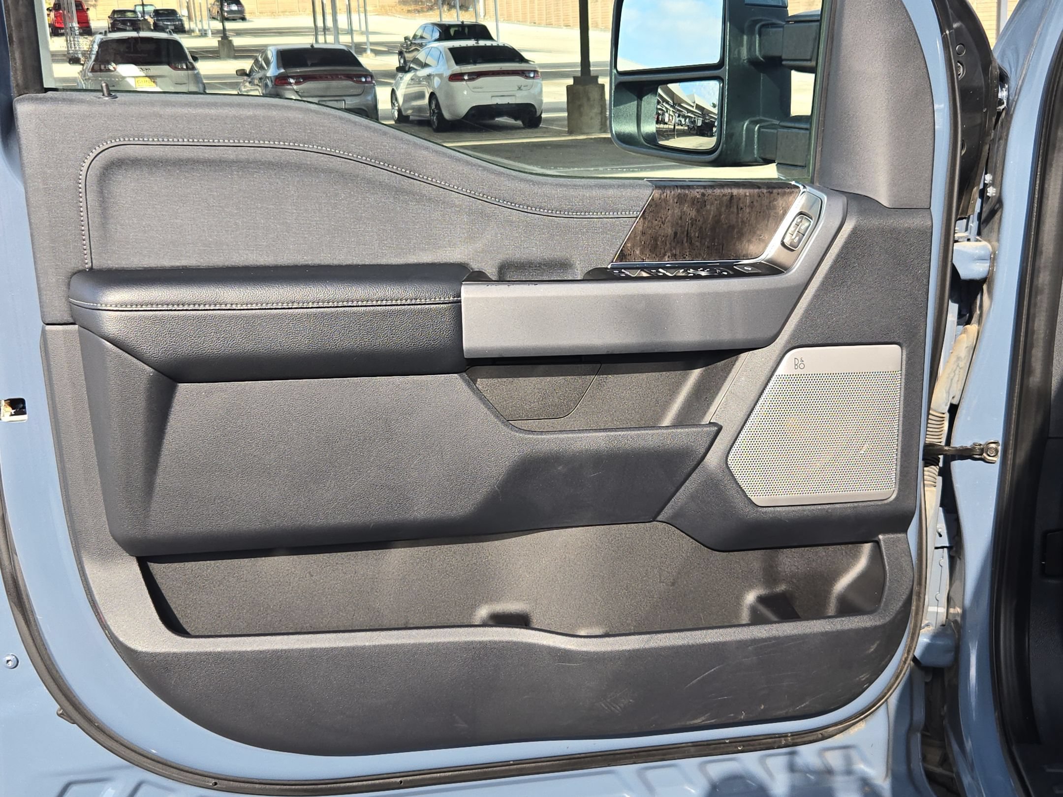 Used 2023 Ford F250 Lariat w/ Lariat Ultimate Package AWD/4WD image 10