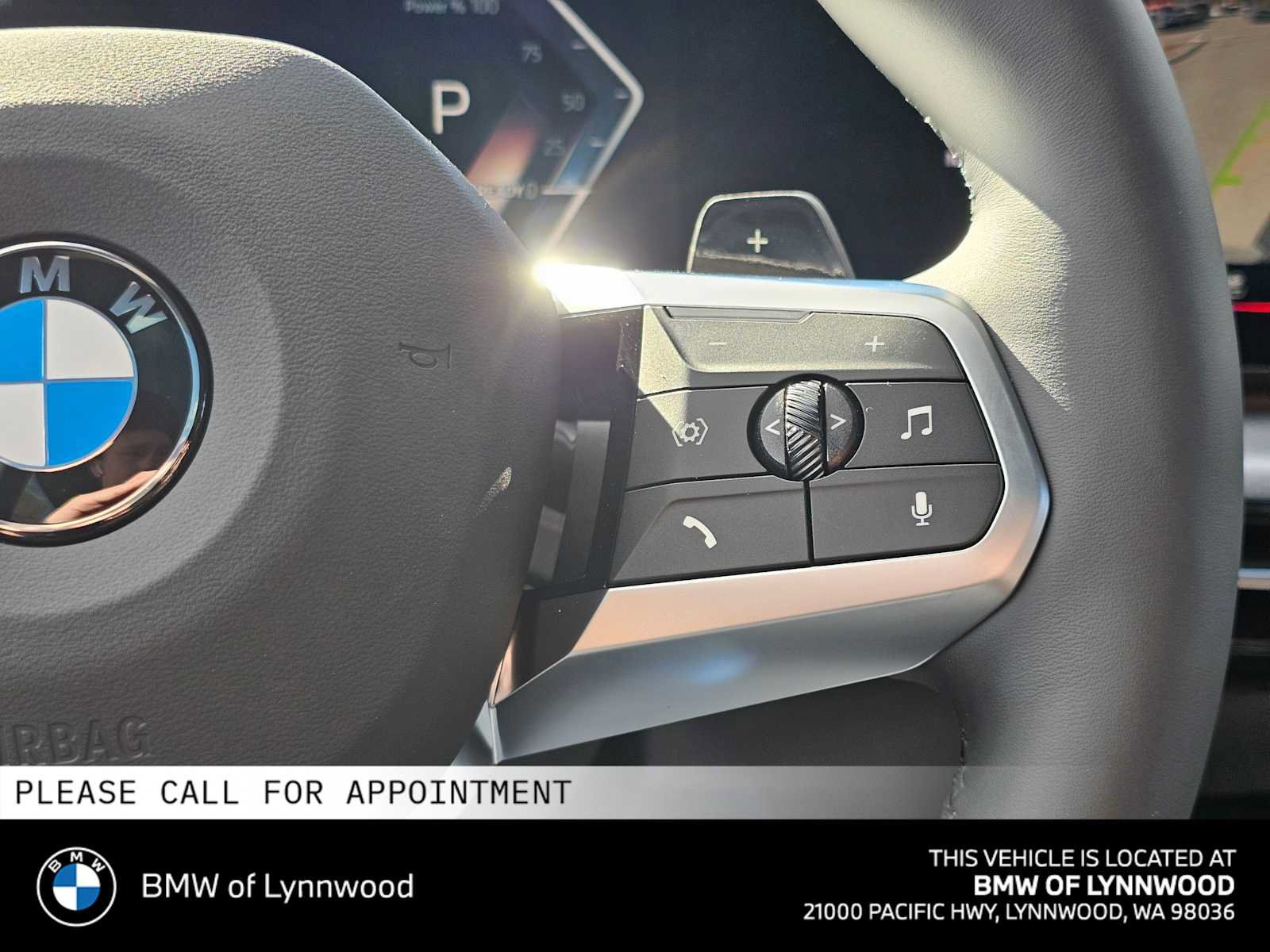 New 2026 BMW X2 xDrive28i w/ Technology Package AWD/4WD image 31