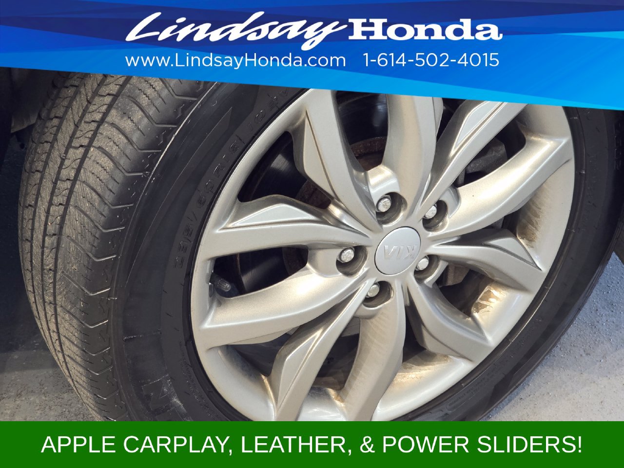 Used 2020 Kia Sedona EX FWD image 25
