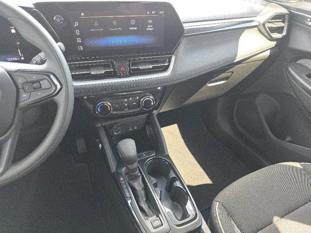 Used 2024 Chevrolet TrailBlazer LT image 28