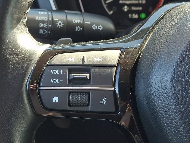 Used 2024 Honda Pilot Touring image 23