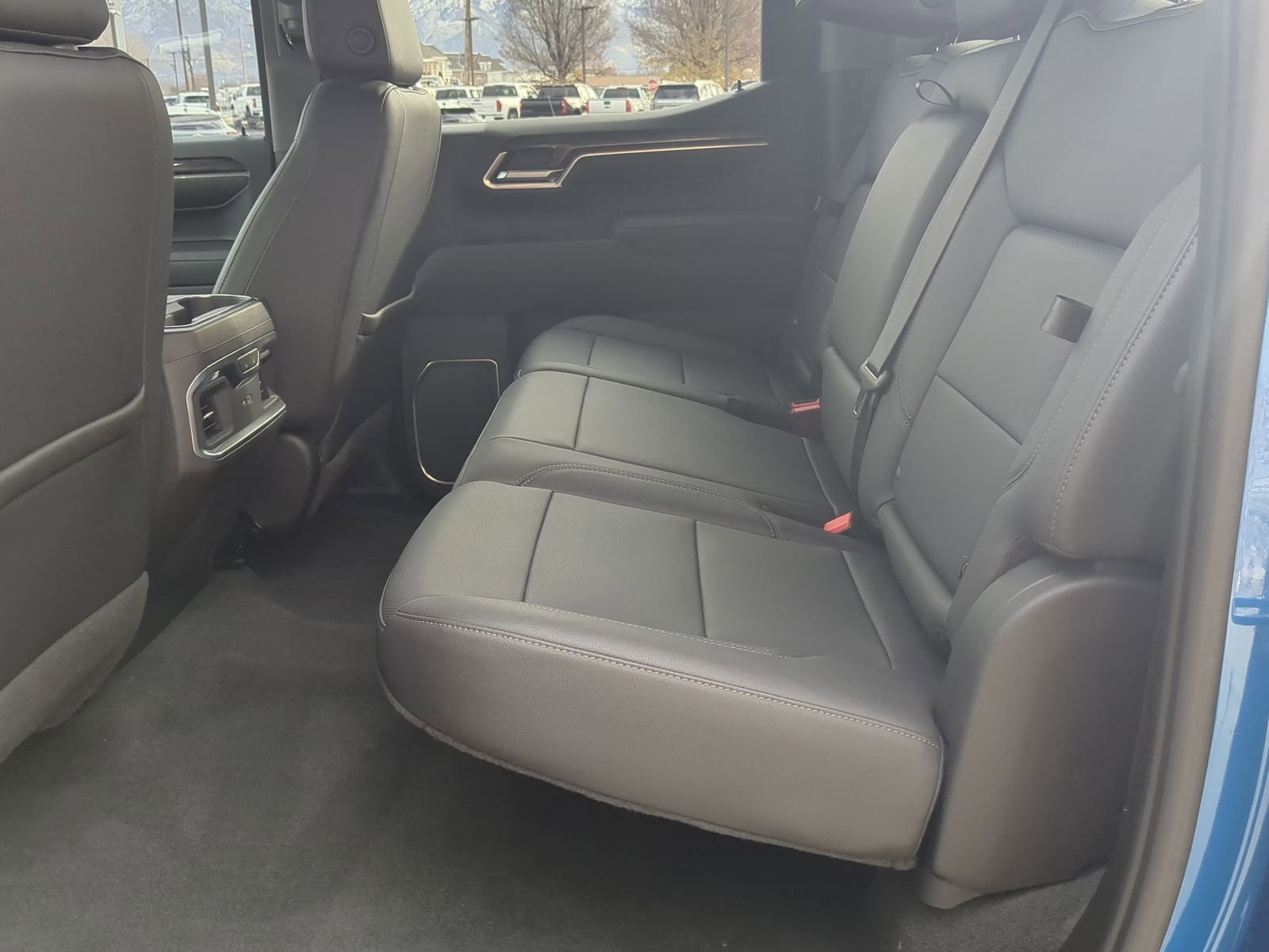 Used 2022 Chevrolet Silverado 1500 LTZ w/ LTZ Premium Package image 23