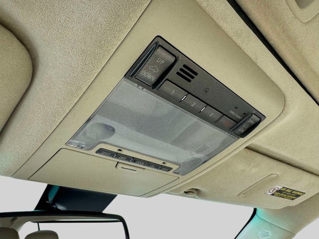 Used 2011 Lexus LS 460 L w/ Luxury Pkg image 39