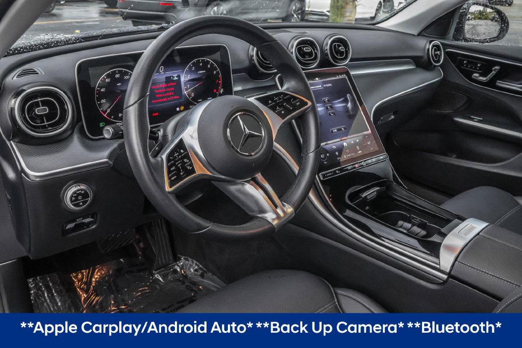 Used 2025 Mercedes-Benz C 300 4MATIC Sedan image 4