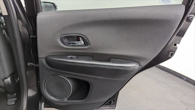 Used 2022 Honda HR-V EX image 19