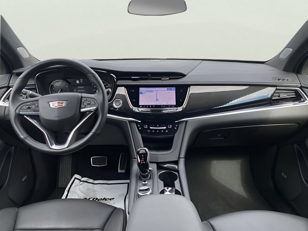 Certified 2025 Cadillac XT6 Sport w/ LPO, Floor Liner Package AWD/4WD image 28