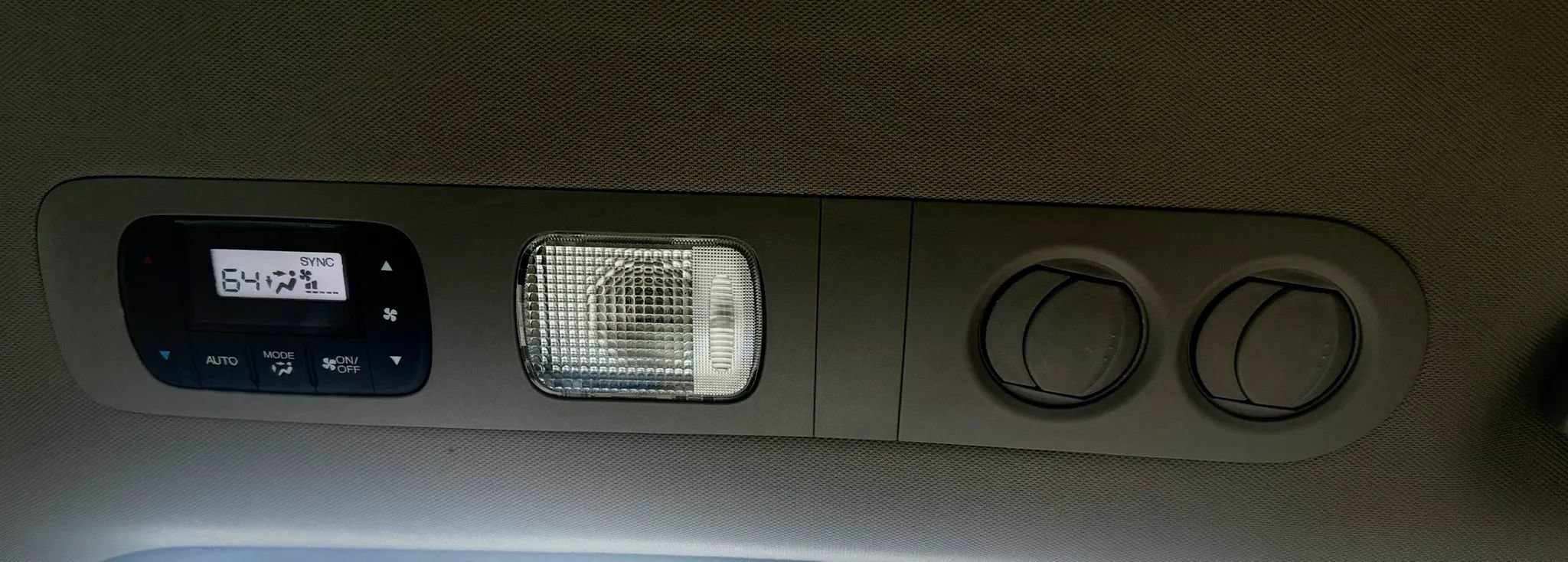 Used 2015 Honda Odyssey EX image 33
