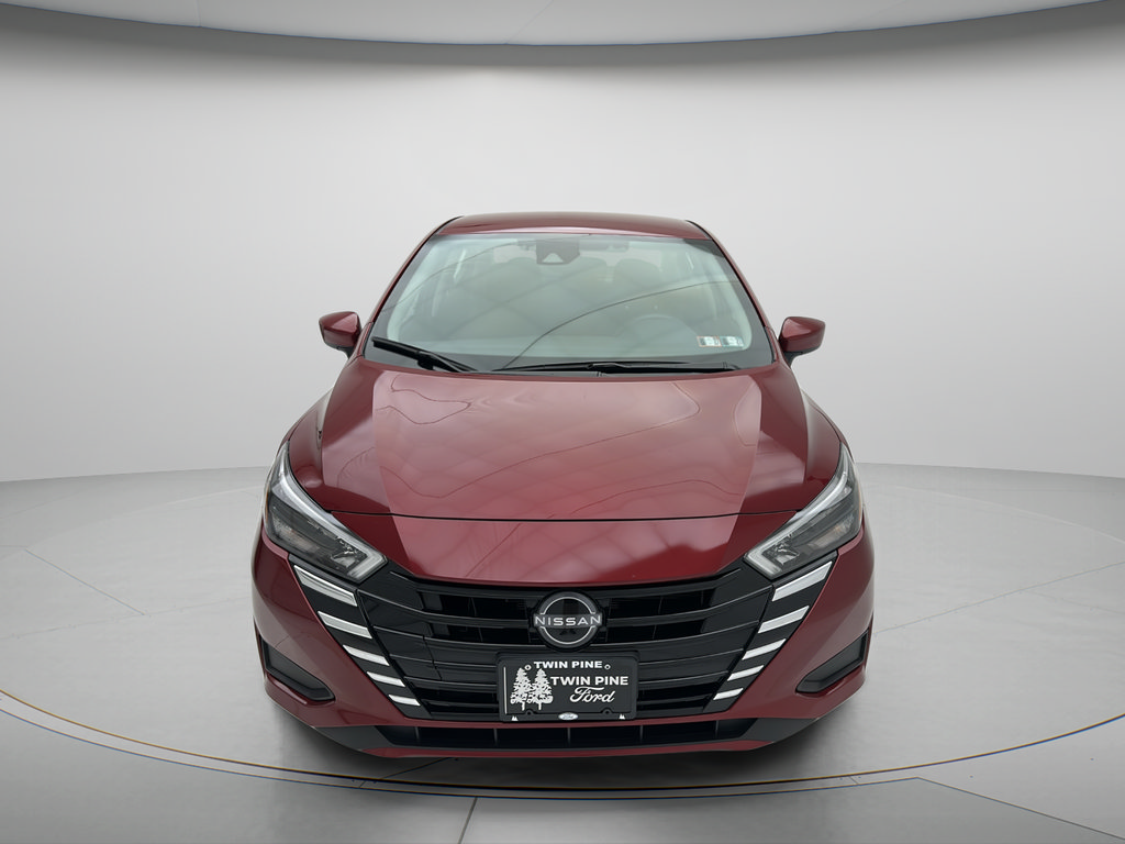 Used 2025 Nissan Versa SV FWD video 2