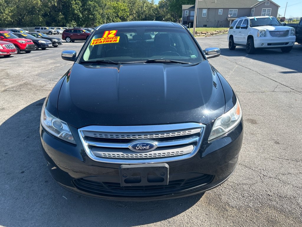 Used 2012 Ford Taurus SEL FWD image 3