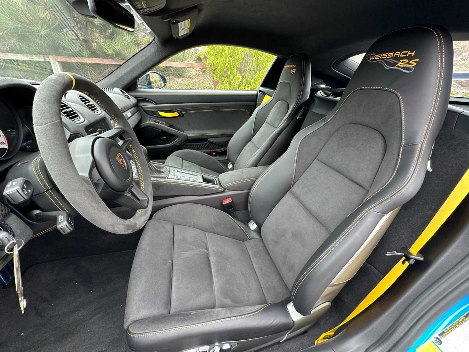 Certified 2023 Porsche 718 Cayman GT4 RS RWD image 5