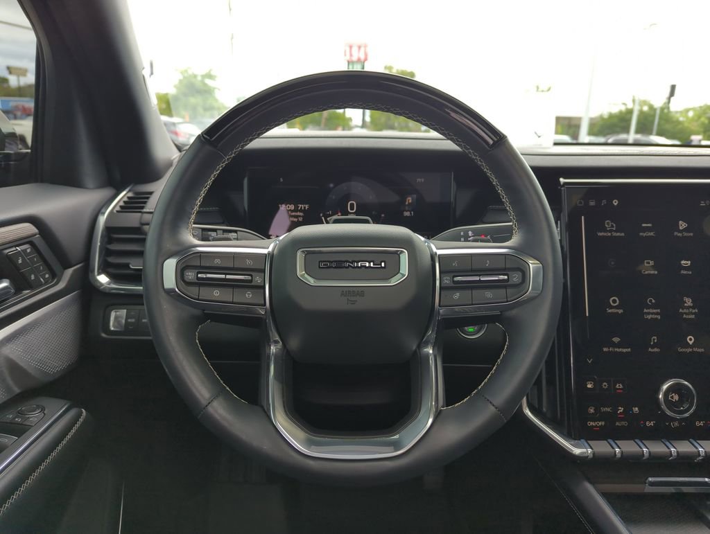 Used 2025 GMC Acadia Denali w/ Super Cruise Package AWD/4WD image 17