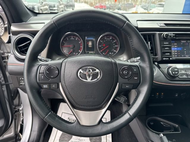 Used 2017 Toyota RAV4 SE image 26