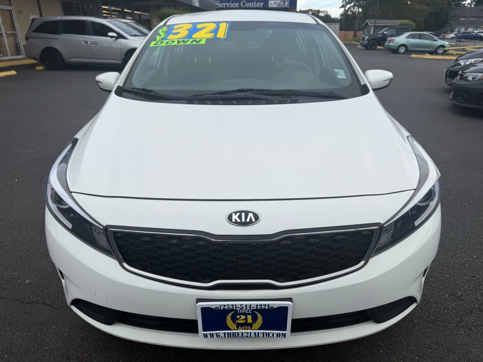 Used 2018 Kia Forte LX image 9