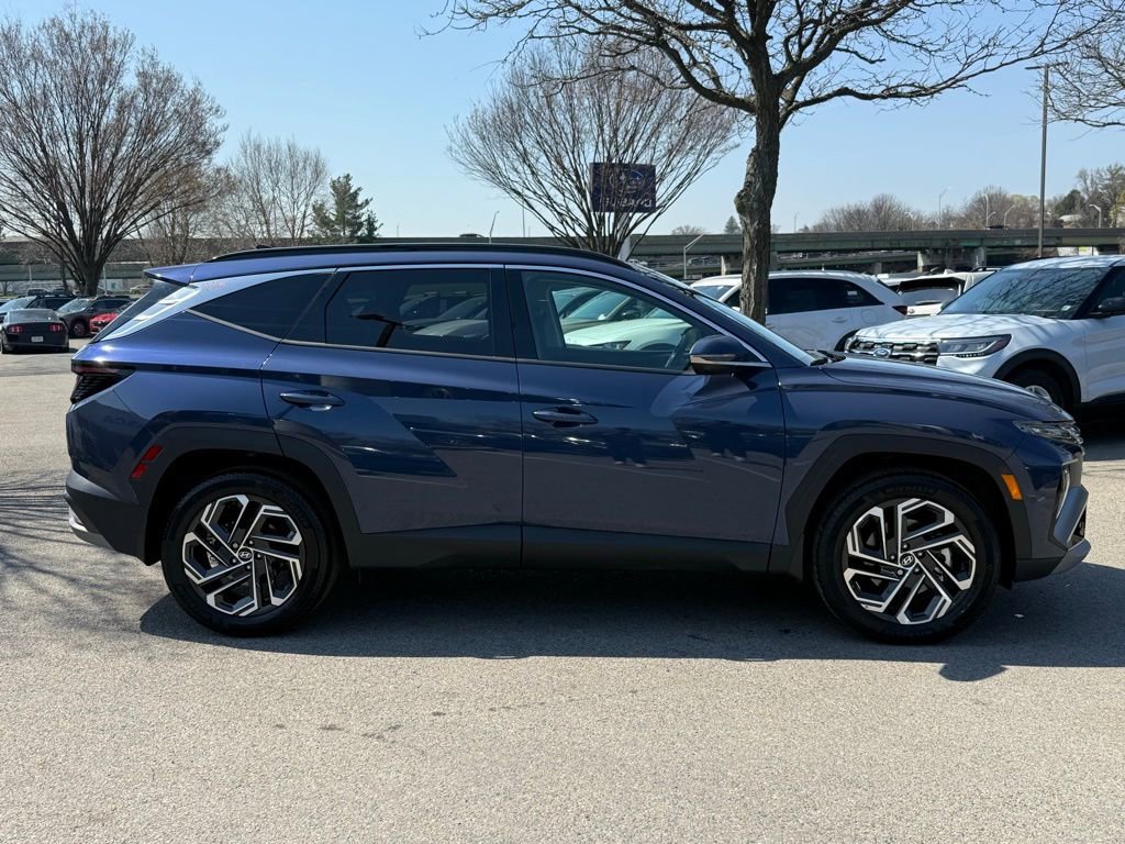 Used 2025 Hyundai Tucson Limited image 5