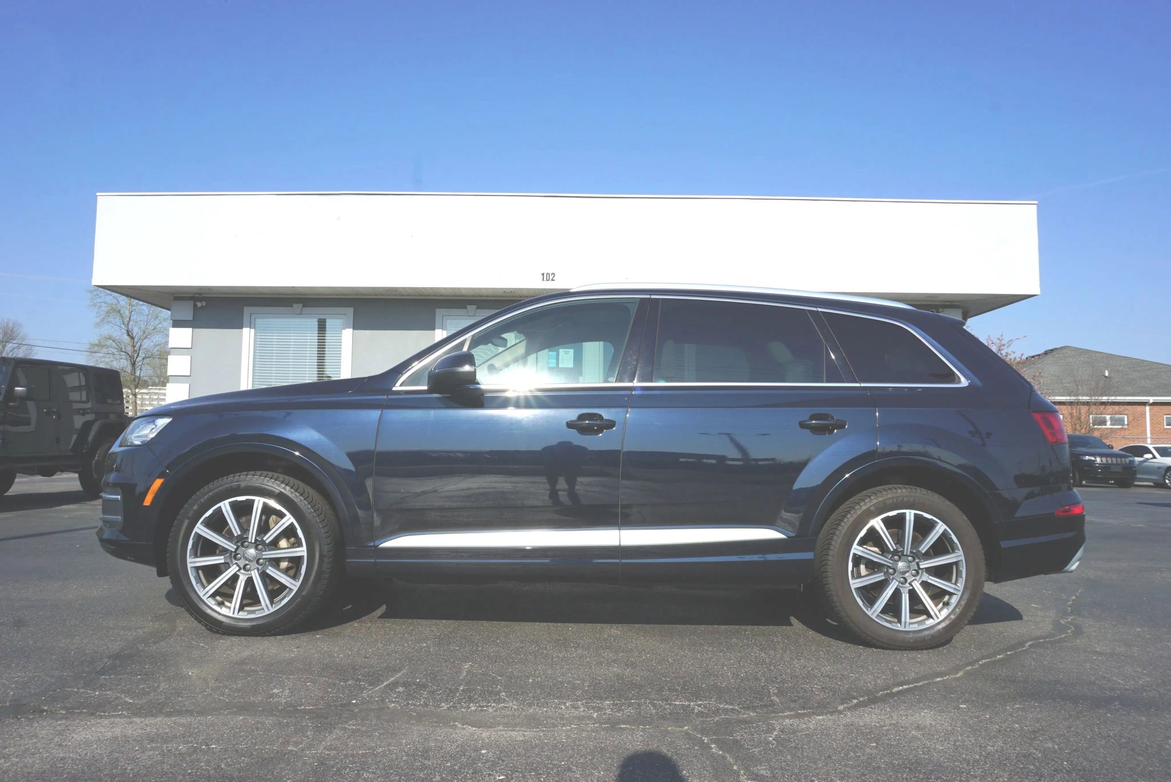 Used 2017 Audi Q7 3.0T Premium Plus image 8