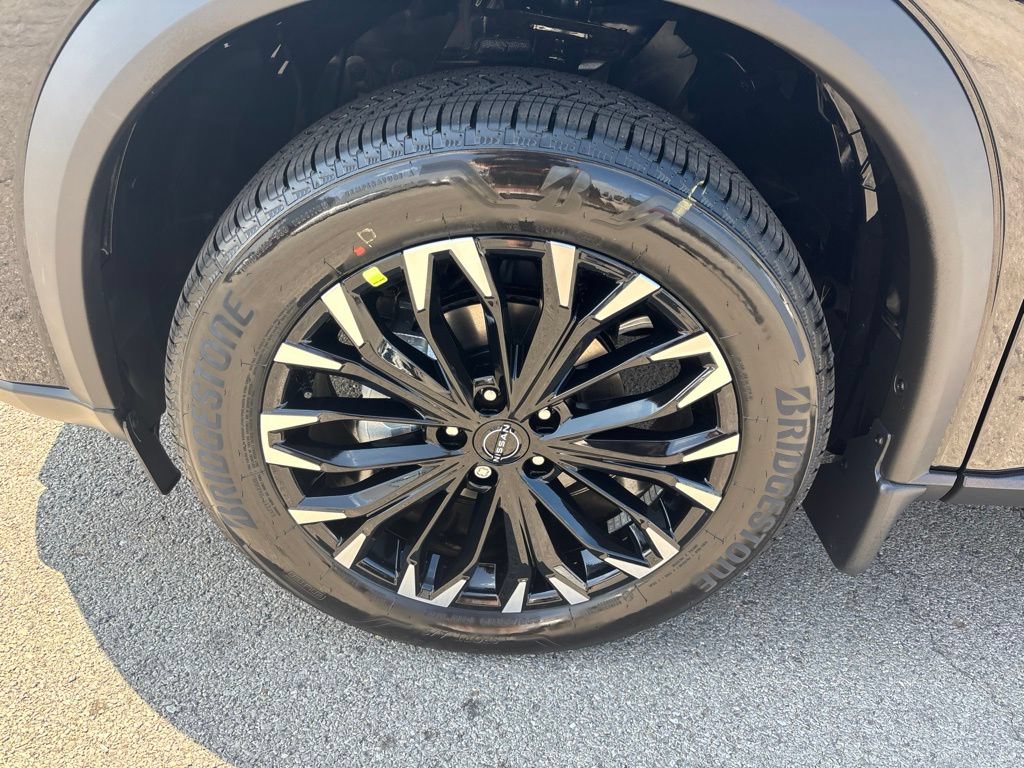 New 2026 Nissan Rogue Dark Armor AWD/4WD image 10