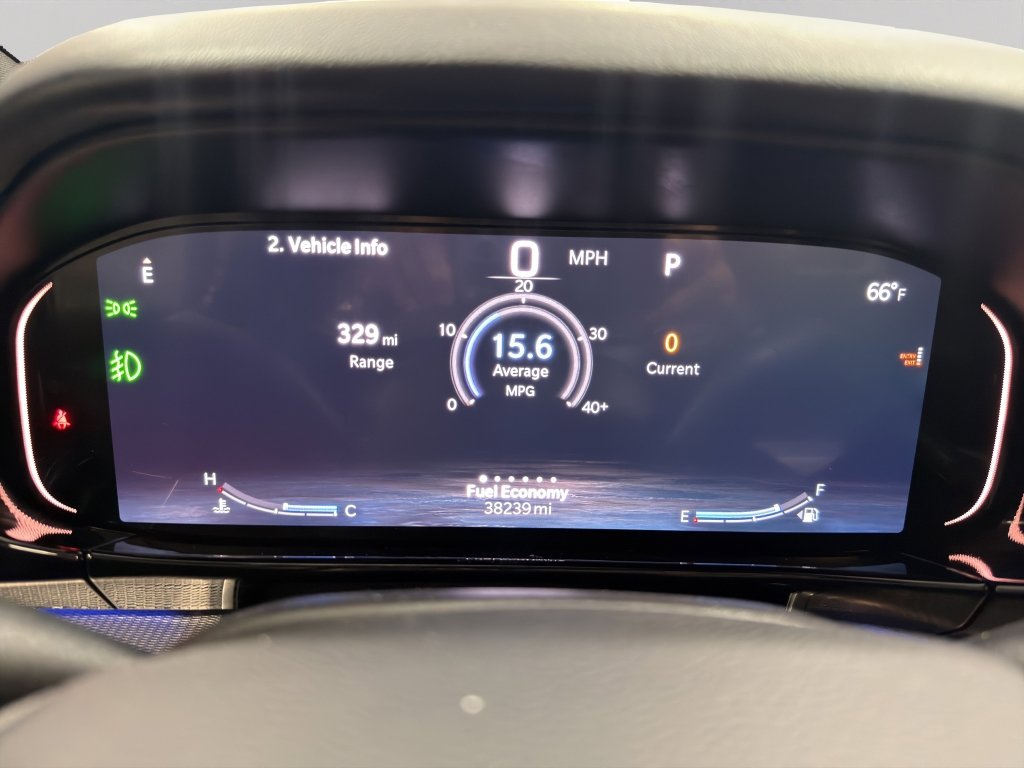 Used 2023 Jeep Grand Wagoneer L 4WD image 39