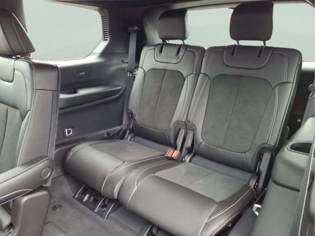 New 2025 Jeep Grand Cherokee L Altitude image 11