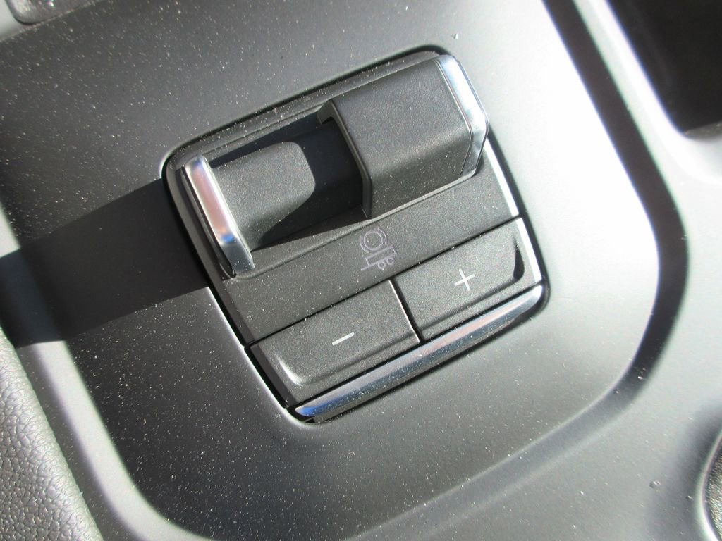 New 2026 GMC Sierra 3500 AT4 w/ AT4 Premium Plus Package AWD/4WD image 20