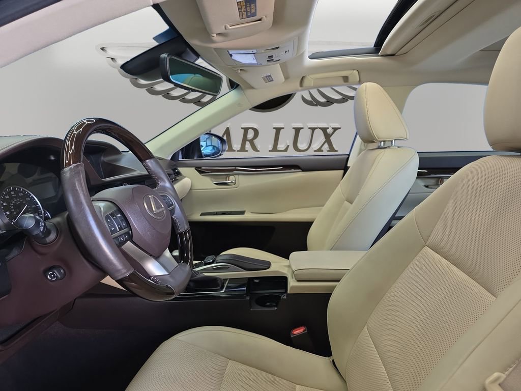 Used 2018 Lexus ES 350 w/ Navigation System Package image 9