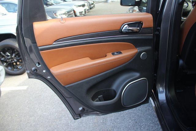 Used 2020 Jeep Grand Cherokee Overland image 24