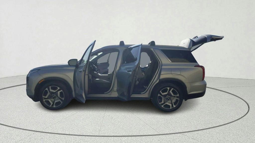 Used 2023 Hyundai Palisade SEL w/ Premium Package image 11