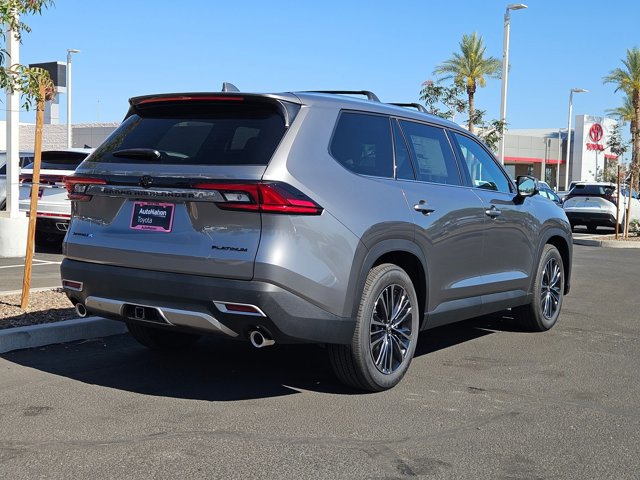 New 2026 Toyota Grand Highlander AWD Hybrid image 2