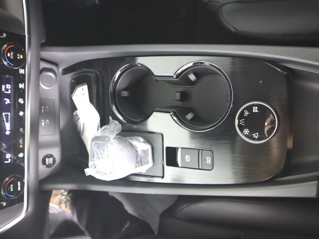 New 2026 Nissan Rogue SV w/ SV Premium Package image 13