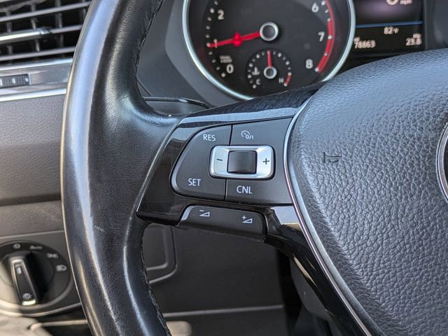 Used 2018 Volkswagen Tiguan SE image 26