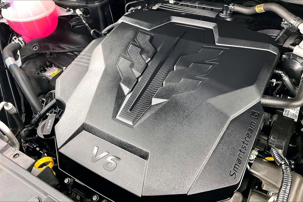 Used 2025 Kia Carnival image 34